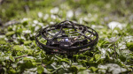 GADGETMONSTER UFO Drone, styr en UFO-drone med bare hendene GADGETMONSTER UFO Drone, styr en UFO-drone med bare hendene