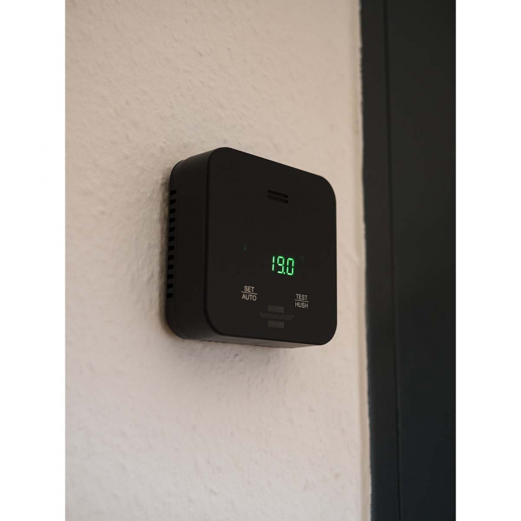 CO2-måler C2M L 4050 / Overvåking av luftkvalitet (med display og akustisk signal, med integrert batteri, opptil 12 timers drift)