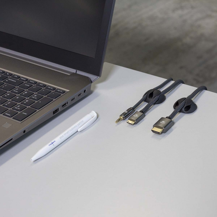 Nedis Kabel Ledelse | Kabelklips | Klikk og Go | 4 stk. | Antall plasser: 3 Spor | Maksimal kabeltykkelse: 5.3 mm | TPE | Sort