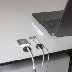 Nedis Kabel Ledelse | Kabelklips | Klikk og Go | 4 stk. | Antall plasser: 3 Spor | Maksimal kabeltykkelse: 5.3 mm | TPE | Sort