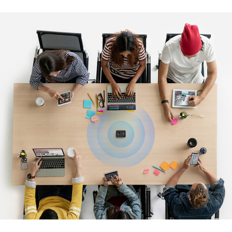 D-Link DWR-933 4G/LTE cat6 WiFi-hotspot 300 Mbps D-Link DWR-933 4G/LTE cat6 WiFi-hotspot 300 Mbps