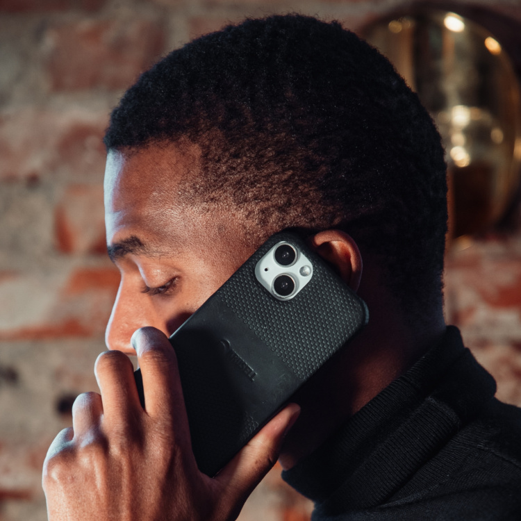 Krusell Skinndeksel iPhone 13 Pro Max Svart