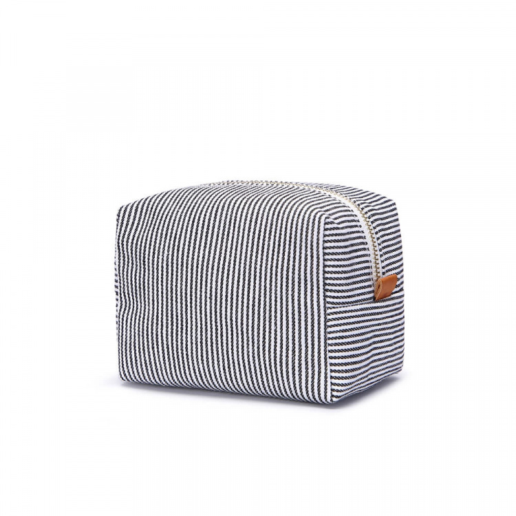 Kungsbacka Sminkeveske Frida Square medium Black and White Stripe