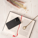 Hama MagLine Cover til Apple iPhone 13 Pro Svart Hama MagLine Cover til Apple iPhone 13 Pro Svart