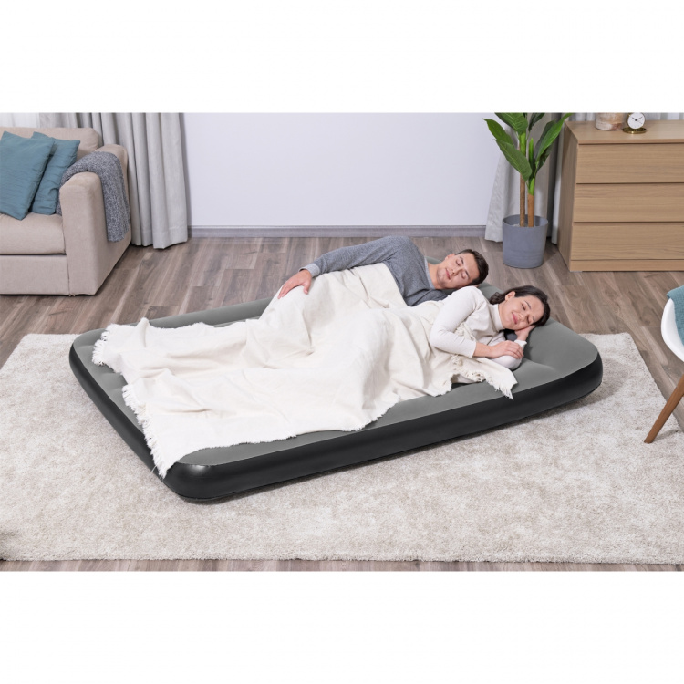 Bestway Tritech luftmadrass 2,03m x 1,52m x 30cm Bestway Tritech luftmadrass 2,03m x 1,52m x 30cm