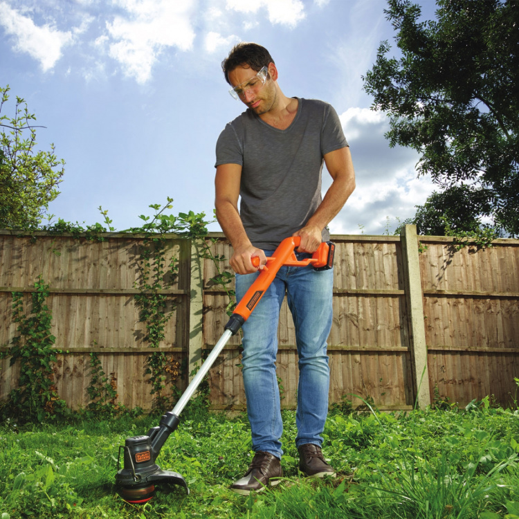 Black & Decker Gresstrimmer 18V 1,5AH 400mA