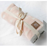 NG Baby Teppe Jaquardstrikket Rose Cross