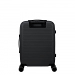 American Tourister Nova Stream Spinner 55/20 Expand Svart American Tourister Nova Stream Spinner 55/20 Expand Svart