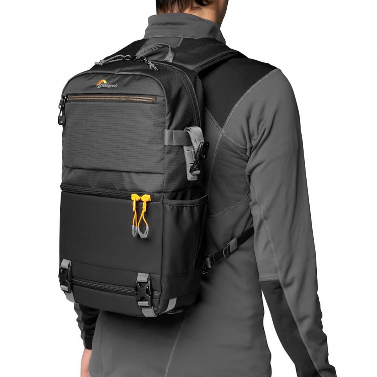 Lowepro Ryggsekk/Sling Slingshot SL 250 AW III Svart Lowepro Ryggsekk/Sling Slingshot SL 250 AW III Svart