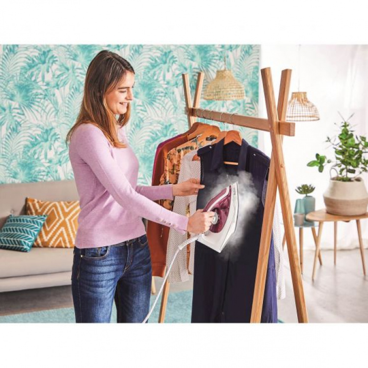 Tefal SV6110E0 Express Easy - Strykejern med dampstasjon