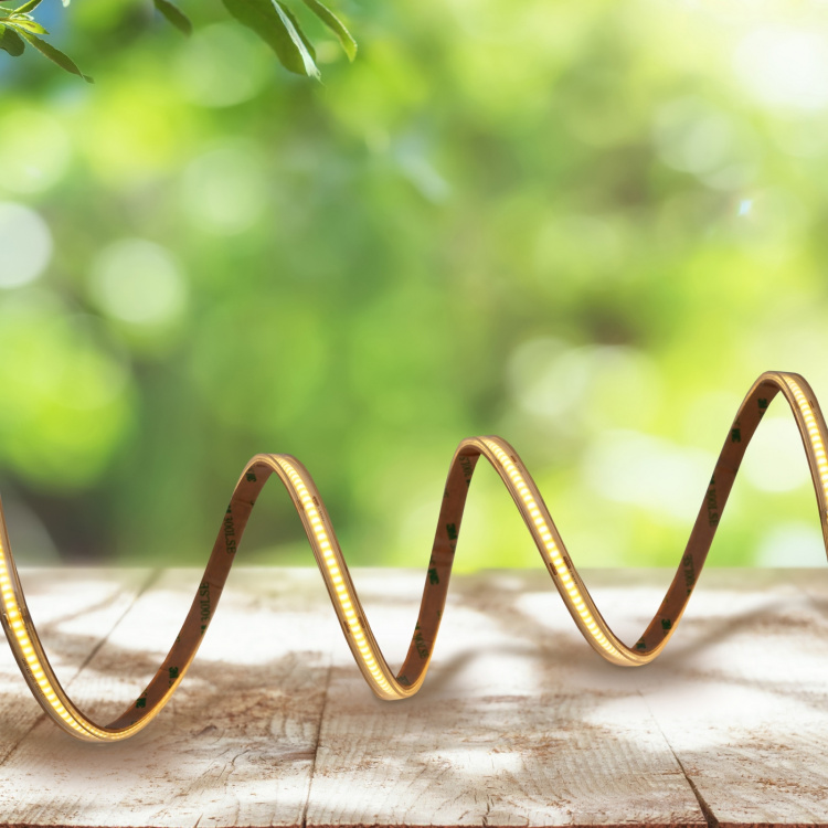 LightsOn Strip Bøyelig og fleksibel lyslist 1700lm 25W 2700K 5 meter