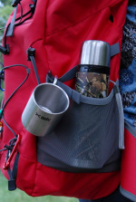 Stålkrus med karabinkrok 220 ml Stålkrus med karabinkrok 220 ml