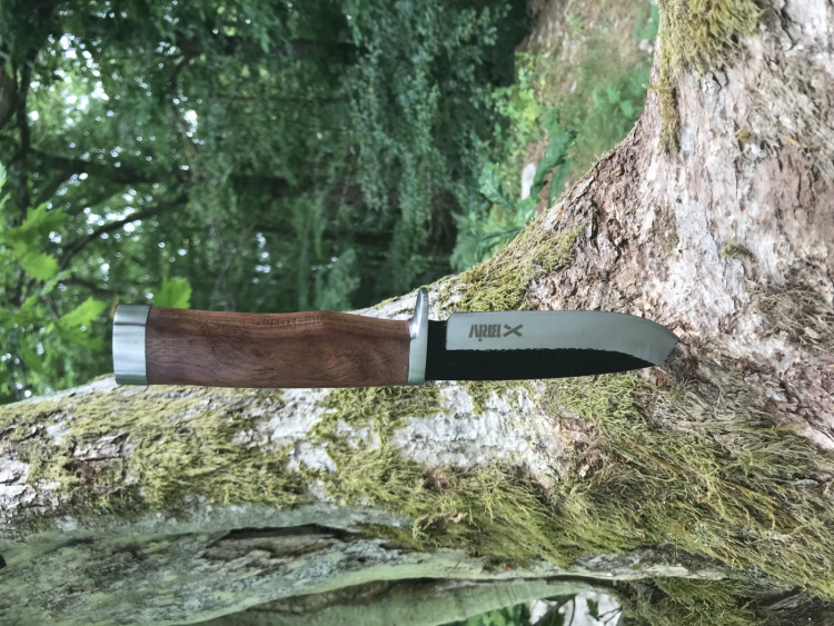 Hunter Jaktkniv 23 cm med trehåndtak