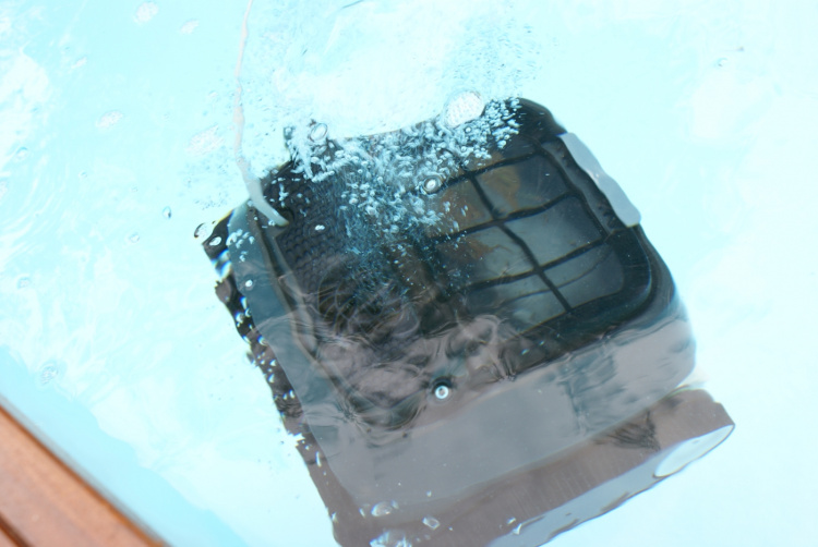Swim & Fun Bassengrobot for gulv og vannlinje