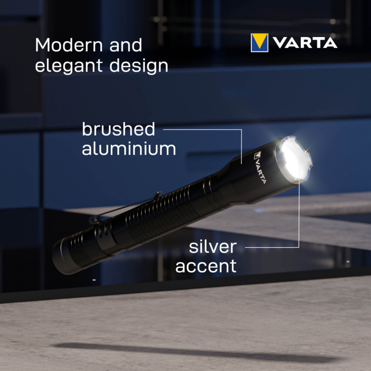 Varta Aluminium Light F30 Pro lommelykt 400 lm Varta Aluminium Light F30 Pro lommelykt 400 lm