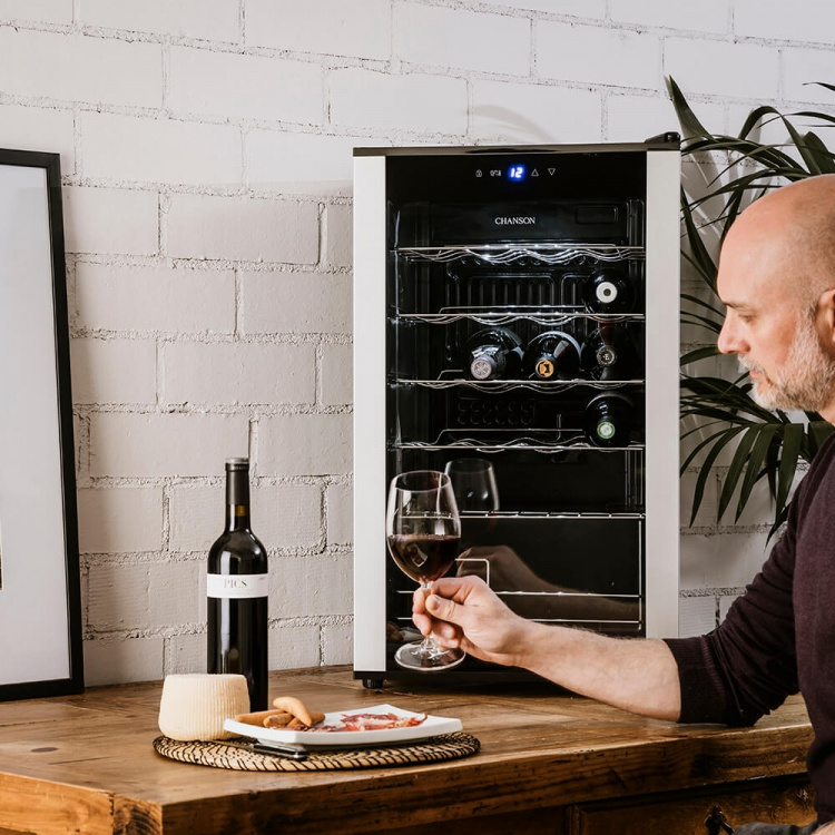 Taurus Vinkjøleskap 24 flasker