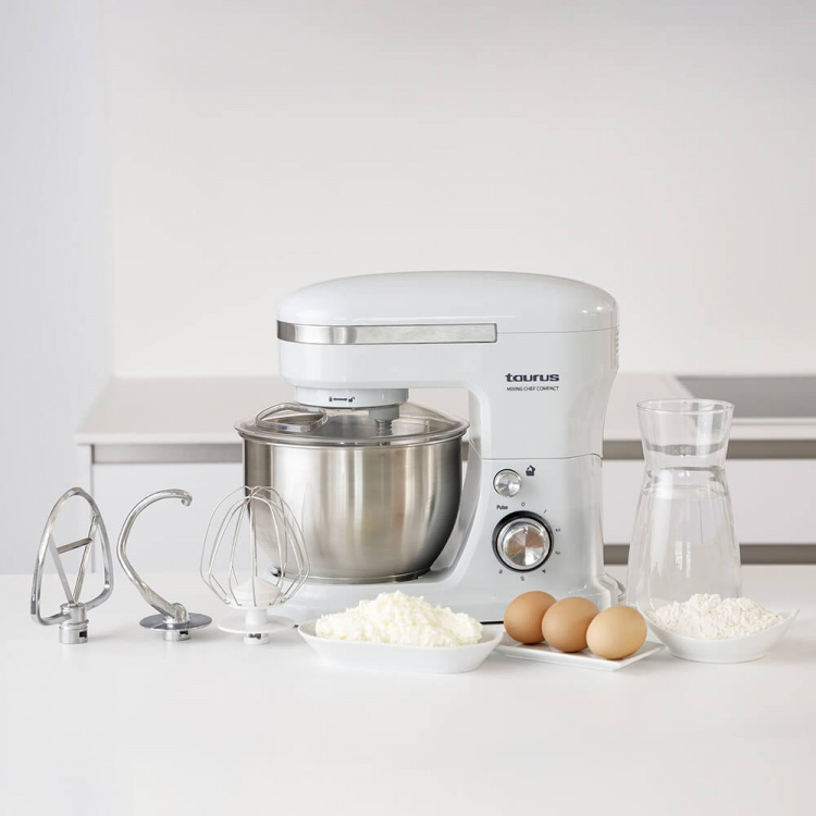 Taurus Kjøkkenmaskin 1000W 4L Mixing Chef Compact