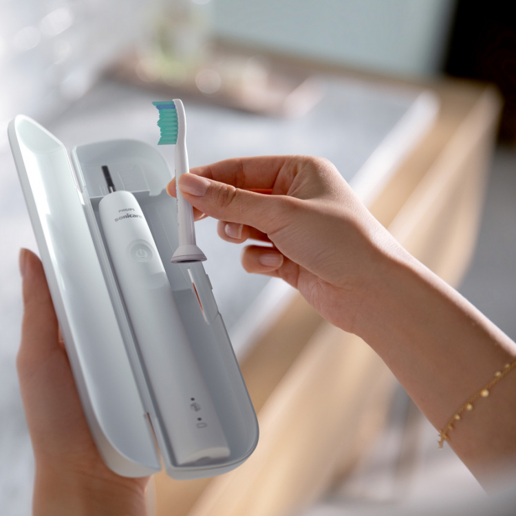 Philips Elektrisk tannbørste Hvit HX3671/13