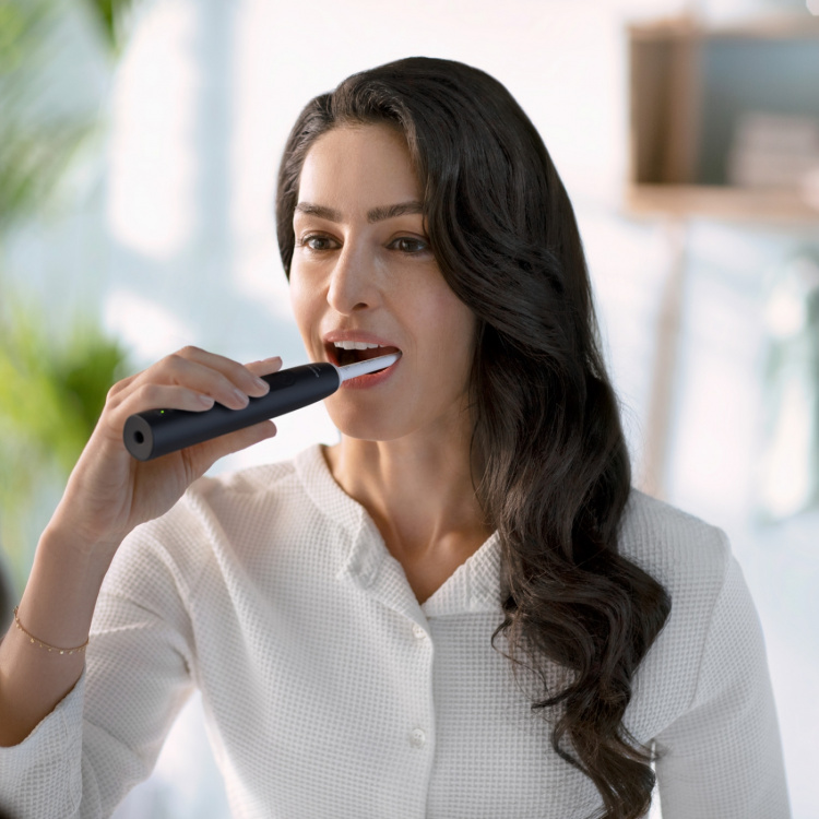 Philips Elektrisk tannbørste 2x svart/rosa HX3675/15 Philips Elektrisk tannbørste 2x svart/rosa HX3675/15