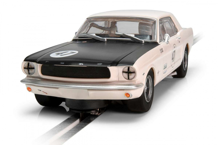 Scalextric Mustang Bill & Fred Shepherd, Goodwood Revival