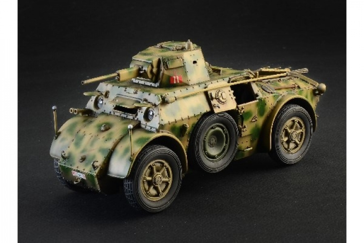 Italeri 1:35 AB 41 med Bersaglieri italiensk infanteri Italeri 1:35 AB 41 med Bersaglieri italiensk infanteri