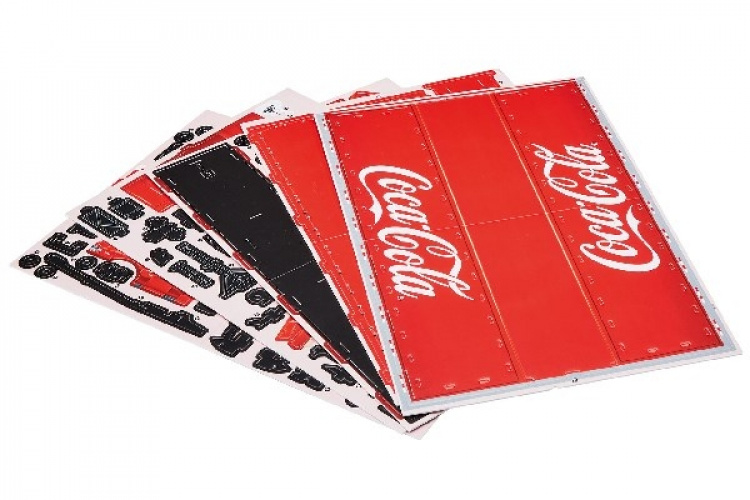 Revell 3D-puslespill Coca-Cola-lastebil LED
