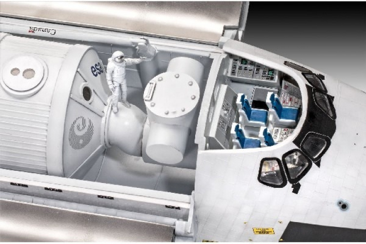 Revell Gavesett romferge 40-årsjubileum 1:72