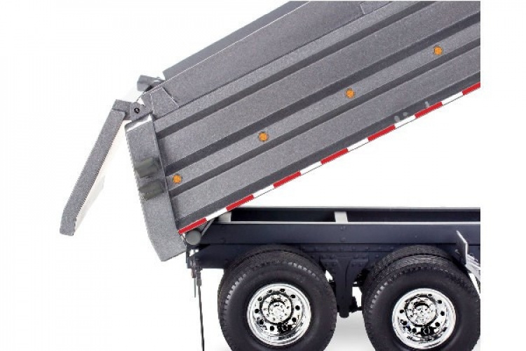 Revell Kenworth W-900 dumper