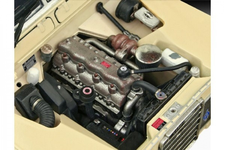 Revell Modellsett Land Rover Series III LWB 1:24 Revell Modellsett Land Rover Series III LWB 1:24