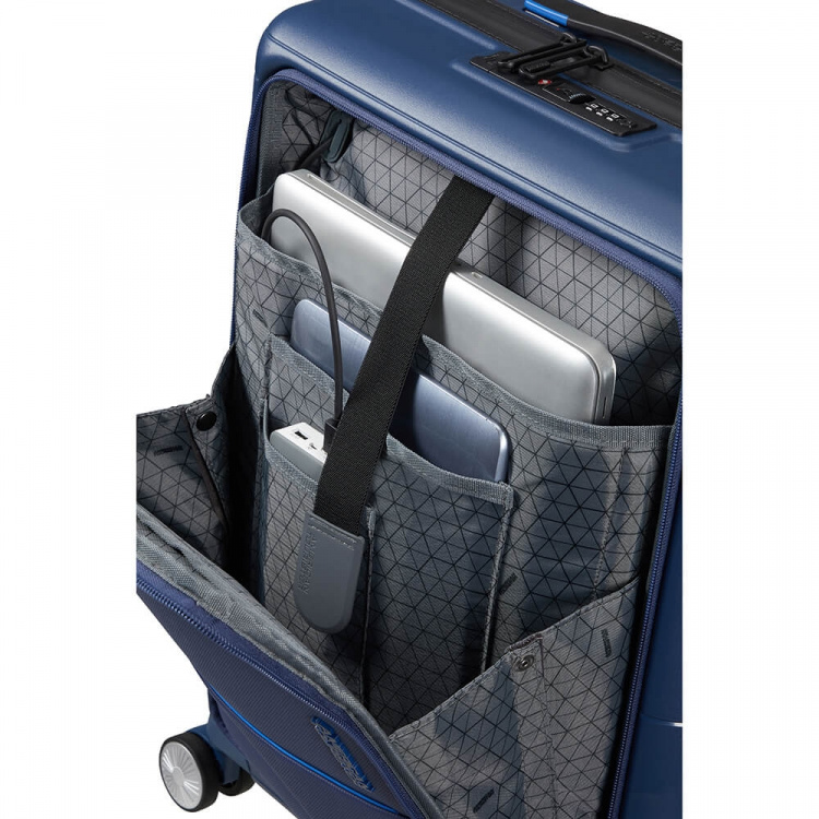 American Tourister Kabinveske Hello Cabin Spinner 55 Navy American Tourister Kabinveske Hello Cabin Spinner 55 Navy