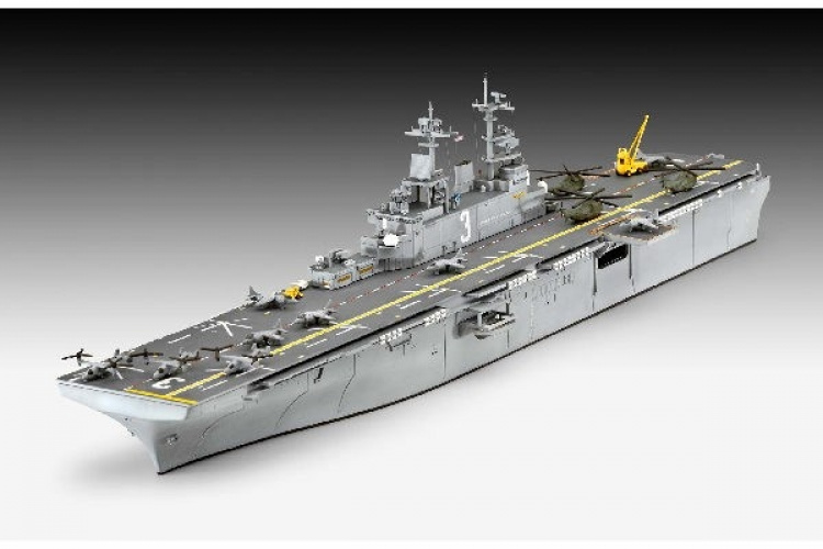 Revell Landgangsfartøyet USS WASP CLASS