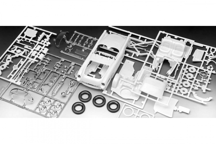 Revell 1953 Corvette Roadster 1:24 Revell 1953 Corvette Roadster 1:24