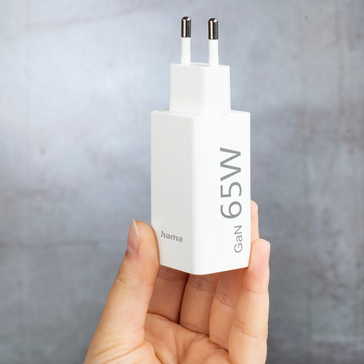 Hama Universallader USB-C og USB-A PD GaN 5-20V/65W Hama Universallader USB-C og USB-A PD GaN 5-20V/65W