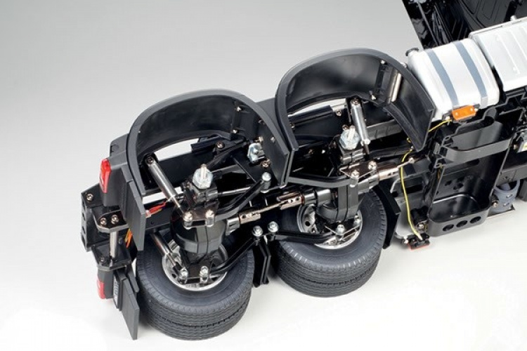 Tamiya 1/14 Mercedes Actros 3363 GigaSpace Tamiya 1/14 Mercedes Actros 3363 GigaSpace