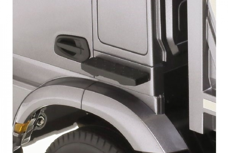 Tamiya 1/14 R/C Mercedes-Benz Arocs 3348 6x4 tippbil Tamiya 1/14 R/C Mercedes-Benz Arocs 3348 6x4 tippbil