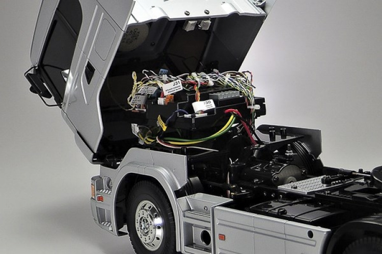 Tamiya 1:14 R/C Scania R470 (sølvfarget utgave) Tamiya 1:14 R/C Scania R470 (sølvfarget utgave)