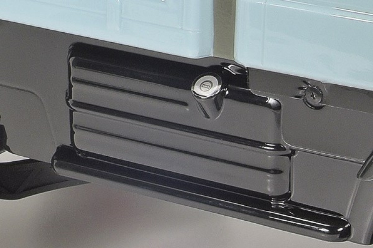 Tamiya 1/10 R/C Mercedes-Benz Unimog 406-serie U900 Tamiya 1/10 R/C Mercedes-Benz Unimog 406-serie U900