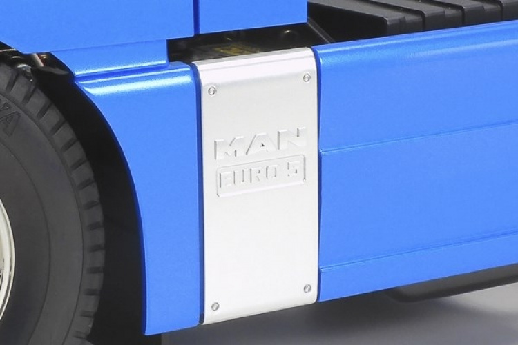 Tamiya 1/14 Man TGX 26.540 6x4 XLX (Light Metallic Blue)