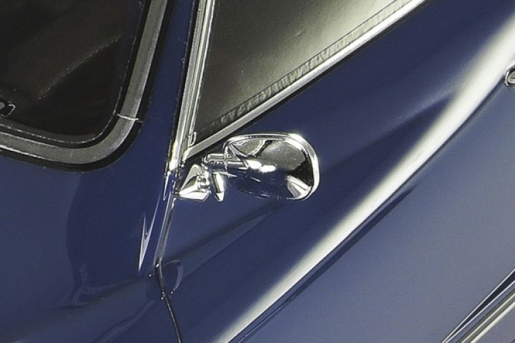 Tamiya 1/10 R/C Volkswagen Karmann Ghia (M-06) / NO ESC