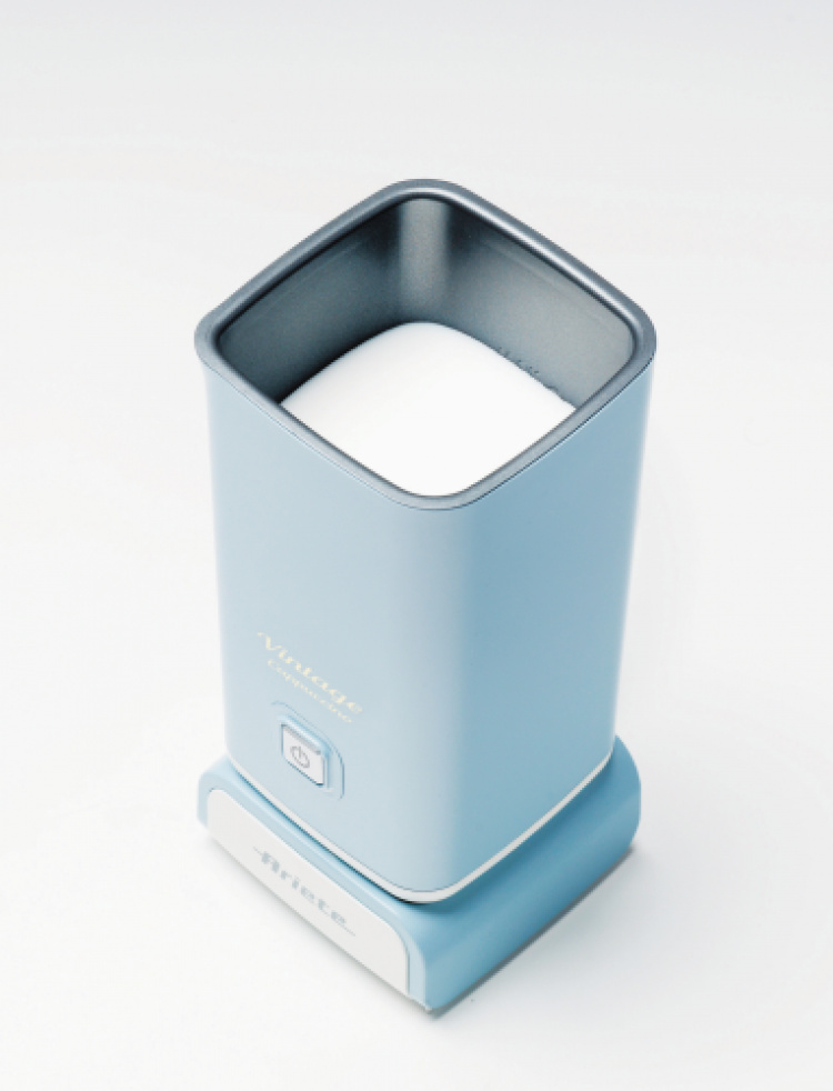 Ariete Melkeskummer, vintage, Blå Ariete Melkeskummer, vintage, Blå