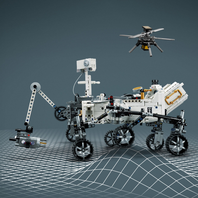 Lego Technic 42158 - NASA Mars Rover Perseverance