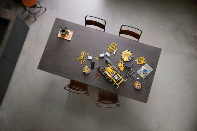 Lego Technic 42146 - Liebherr beltekran LR 13000