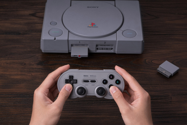 8Bitdo Retro Receiver, PlayStation / PlayStation 2 8Bitdo Retro Receiver, PlayStation / PlayStation 2