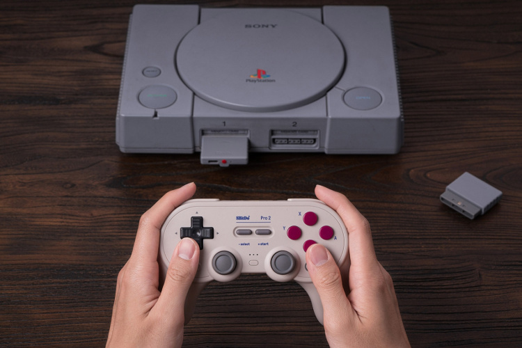 8Bitdo Retro Receiver, PlayStation / PlayStation 2 8Bitdo Retro Receiver, PlayStation / PlayStation 2