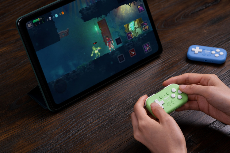 8Bitdo Micro Bluetooth Gamepad, grønn, Switch / Android / Raspberry Pi 8Bitdo Micro Bluetooth Gamepad, grønn, Switch / Android / Raspberry Pi