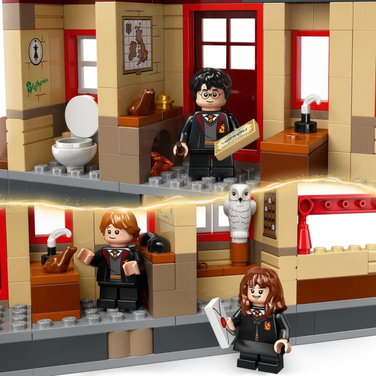 Lego Harry Potter 76423 - Galtvort-ekspressen og Hogsmeade-stasjonen