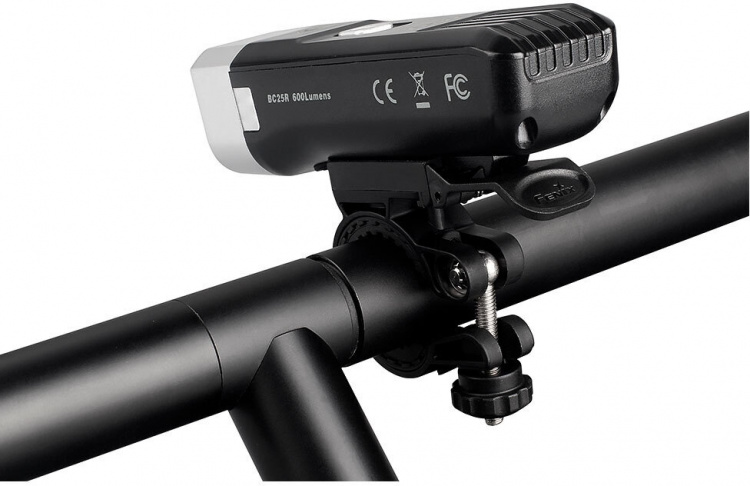 Fenix bC25R sykkellampe