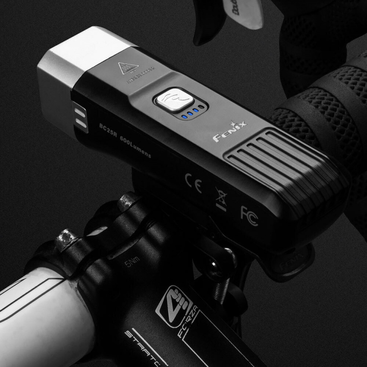 Fenix bC25R sykkellampe