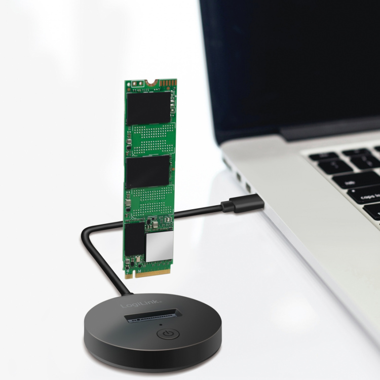LogiLink M.2 SATA / NVMe SSD-dokkstasjon