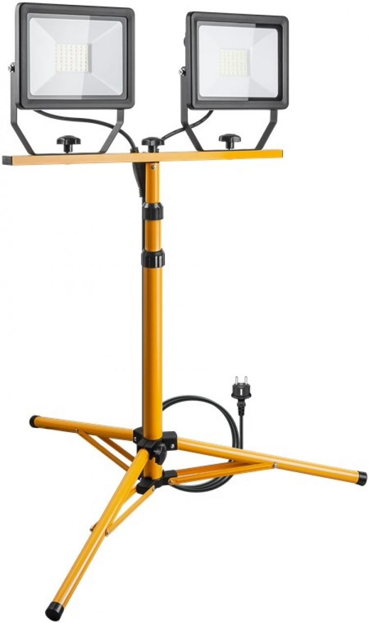 Goobay LED-konstruksjonslyskaster med teleskopstativ, 2x 50 W med totalt 8500 lm og kjølig hvitt lys (6500 K), egnet for innendørs og utendørs bruk (IP65)